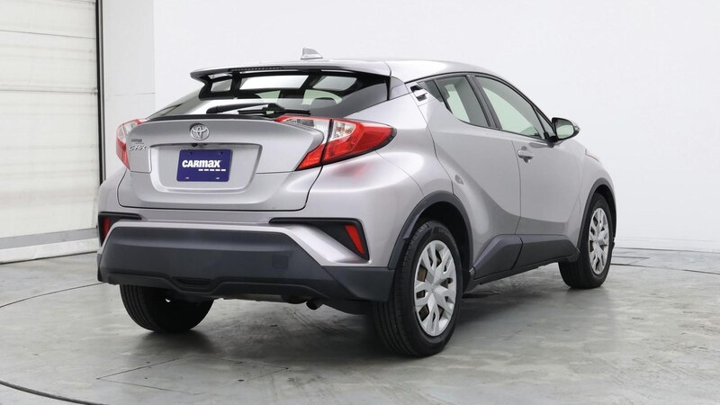 2020 Toyota C-HR LE 8