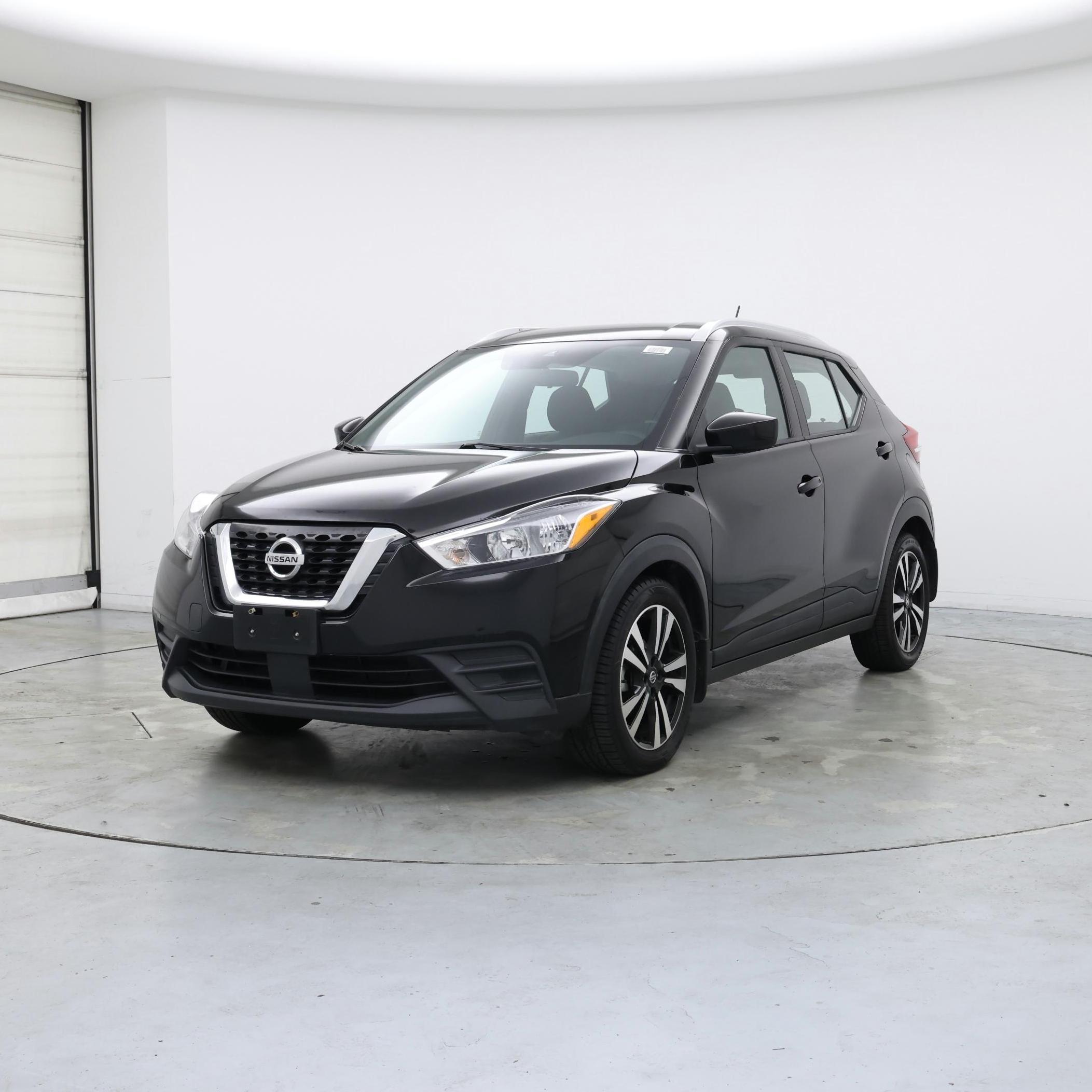 Thumbnail: 2020 Nissan Kicks - 4