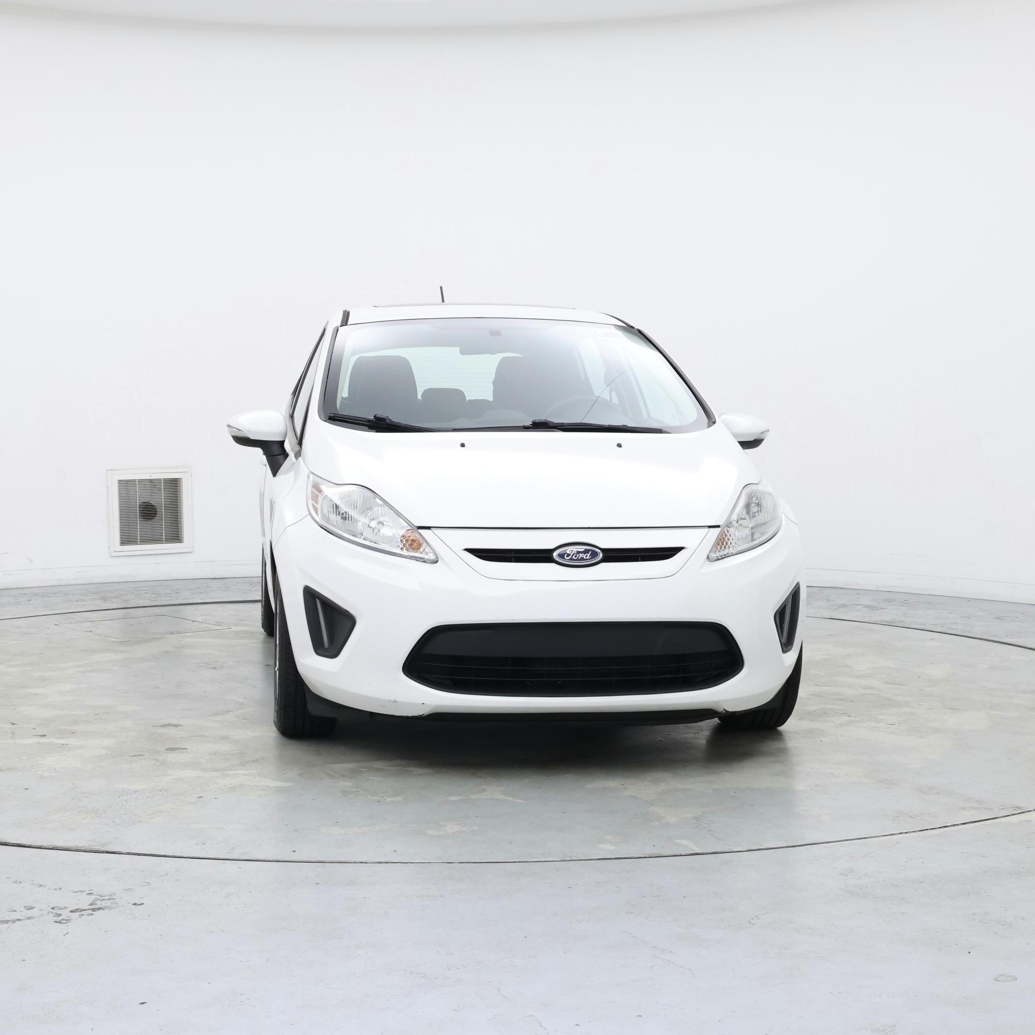 Thumbnail: 2013 Ford Fiesta - 5