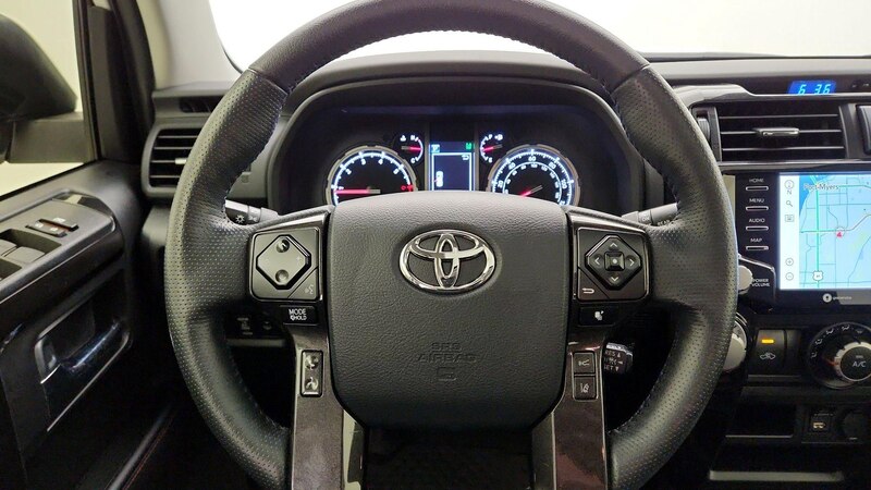 2024 Toyota 4Runner TRD Off Road 10