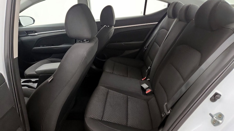 2019 Hyundai Elantra SEL 19