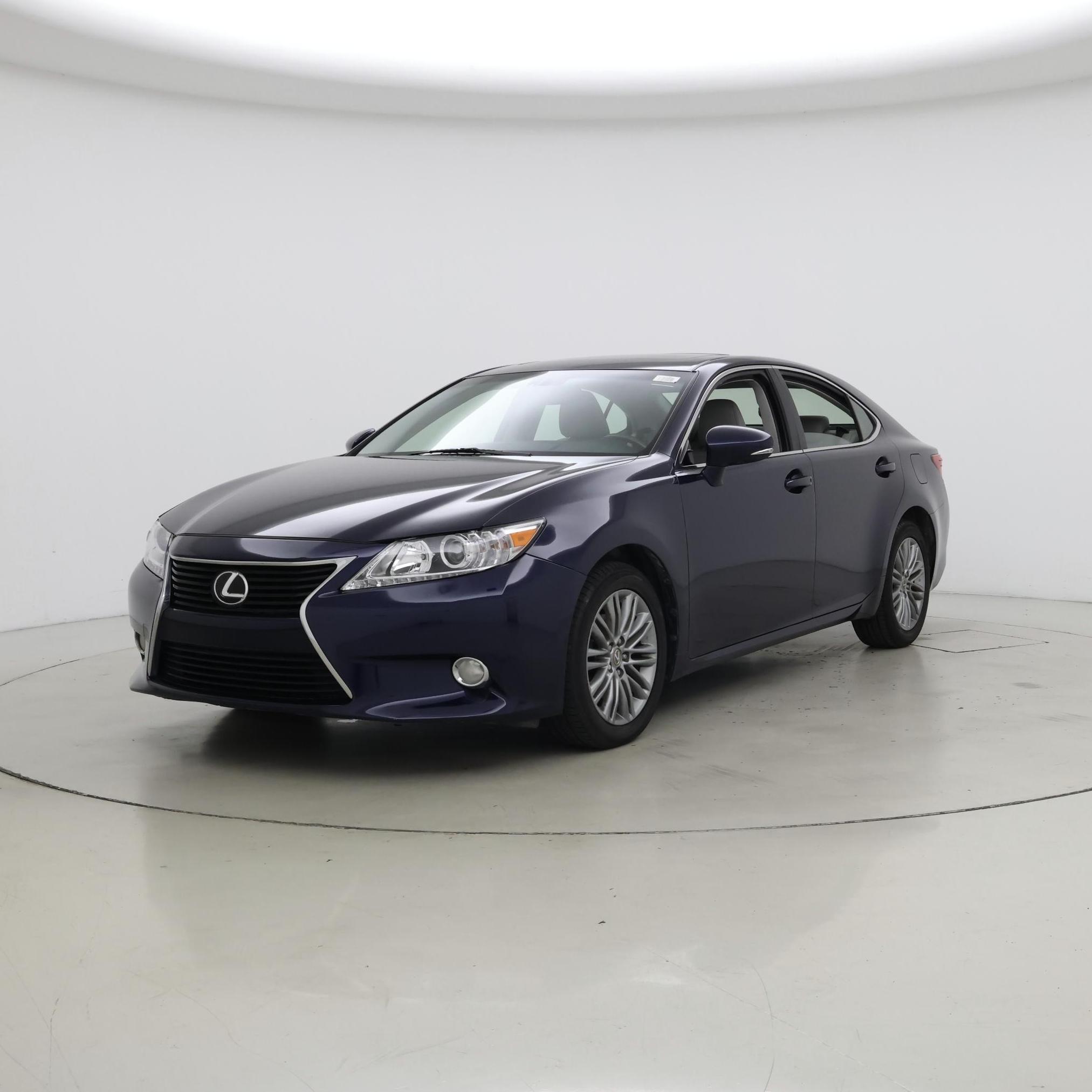 Thumbnail: 2013 Lexus ES - 4