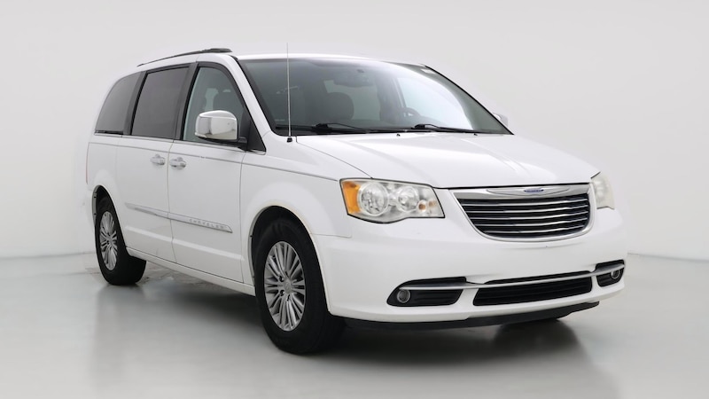 2014 Chrysler Town & Country Touring Hero Image