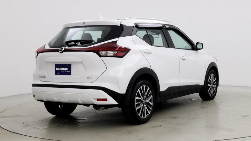 2021 Nissan Kicks SV 8