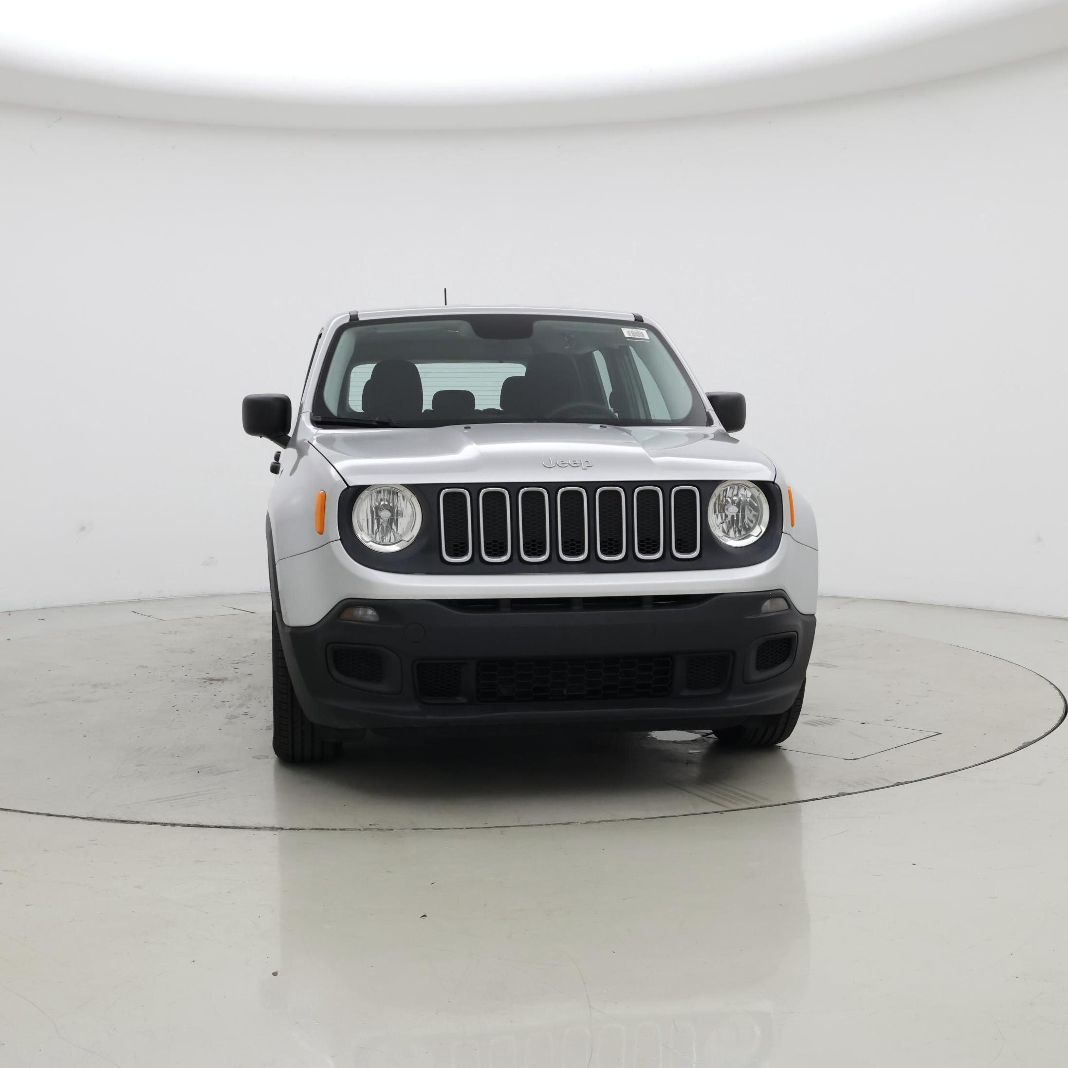 Thumbnail: 2015 Jeep Renegade - 5