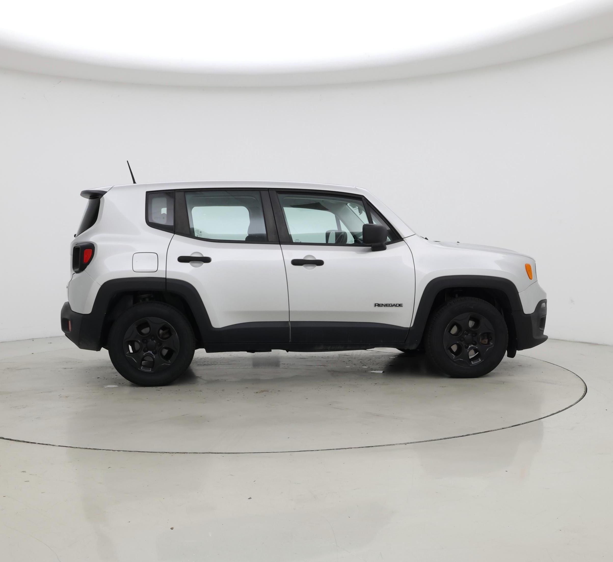 Thumbnail: 2015 Jeep Renegade - 7