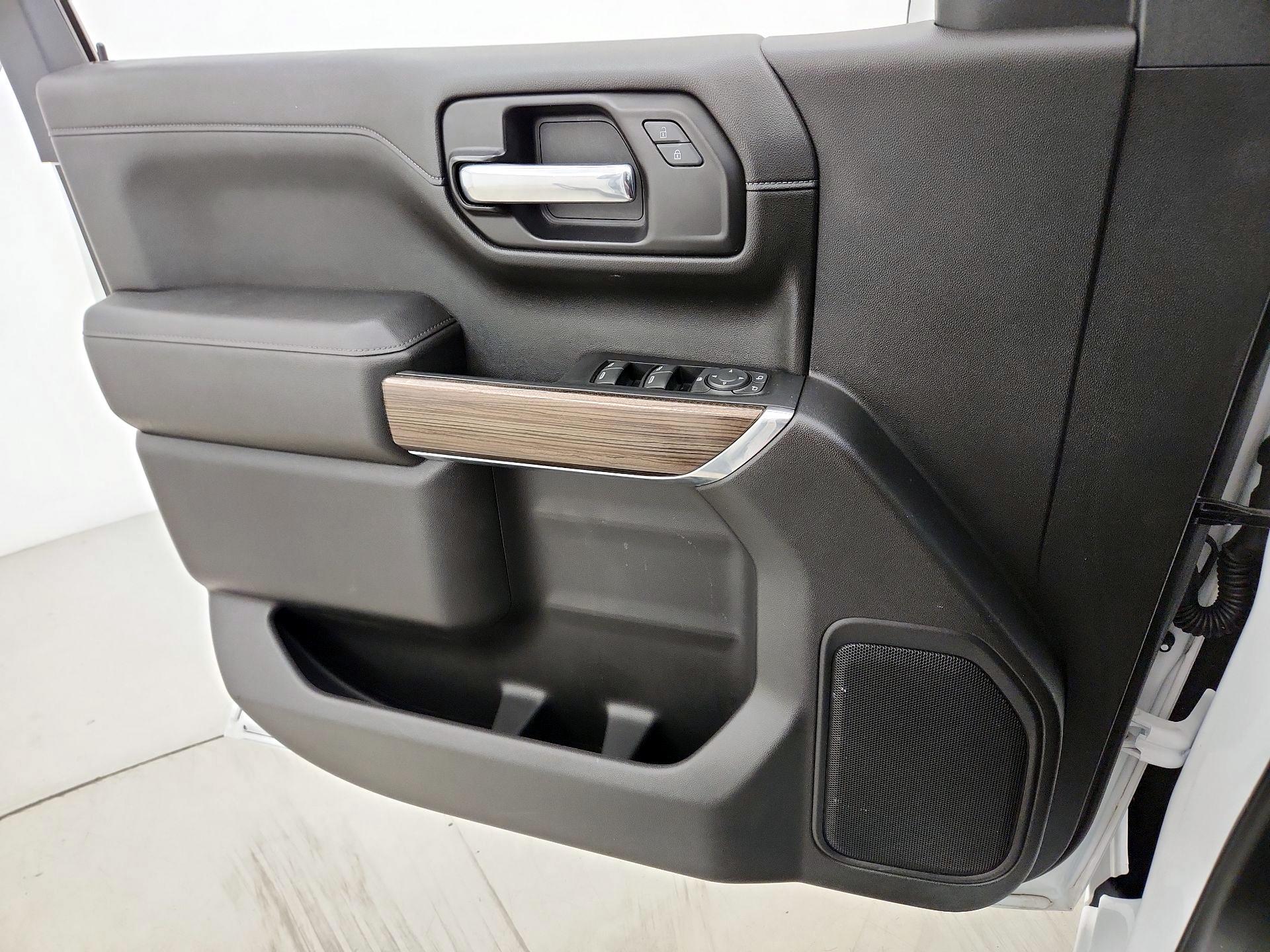 Thumbnail: 2022 Chevrolet Silverado 1500 - 12