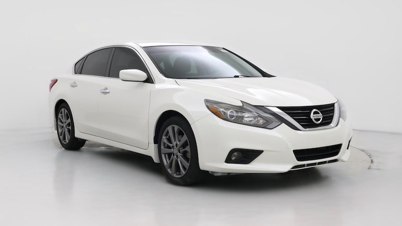 2018 Nissan Altima SR Hero Image