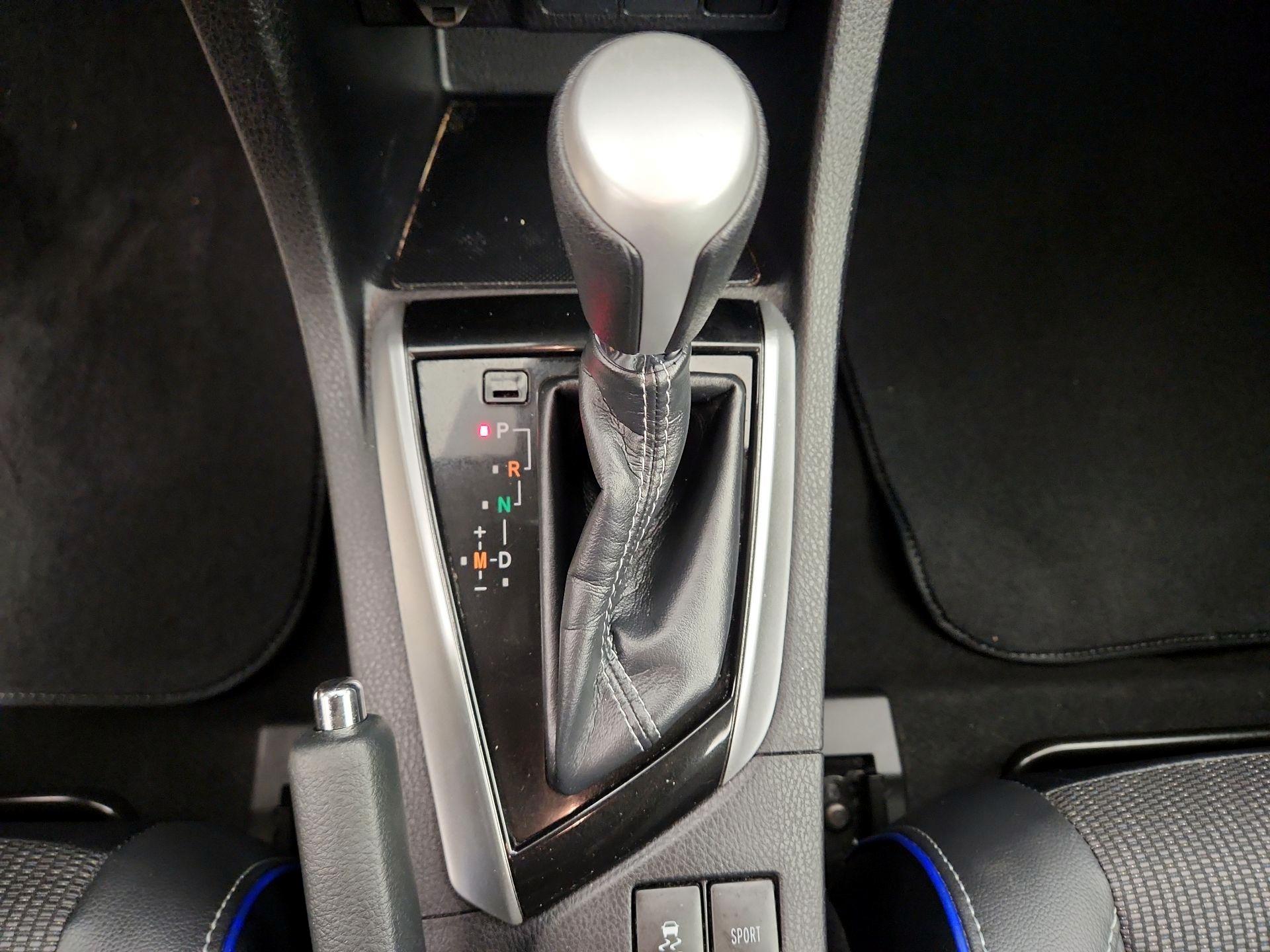 Thumbnail: 2019 Toyota Corolla - 17