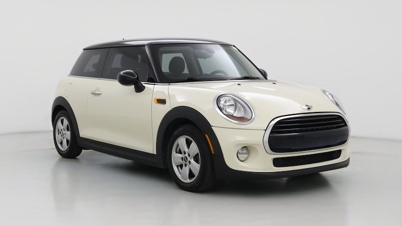 2017 MINI Cooper Hardtop  Hero Image