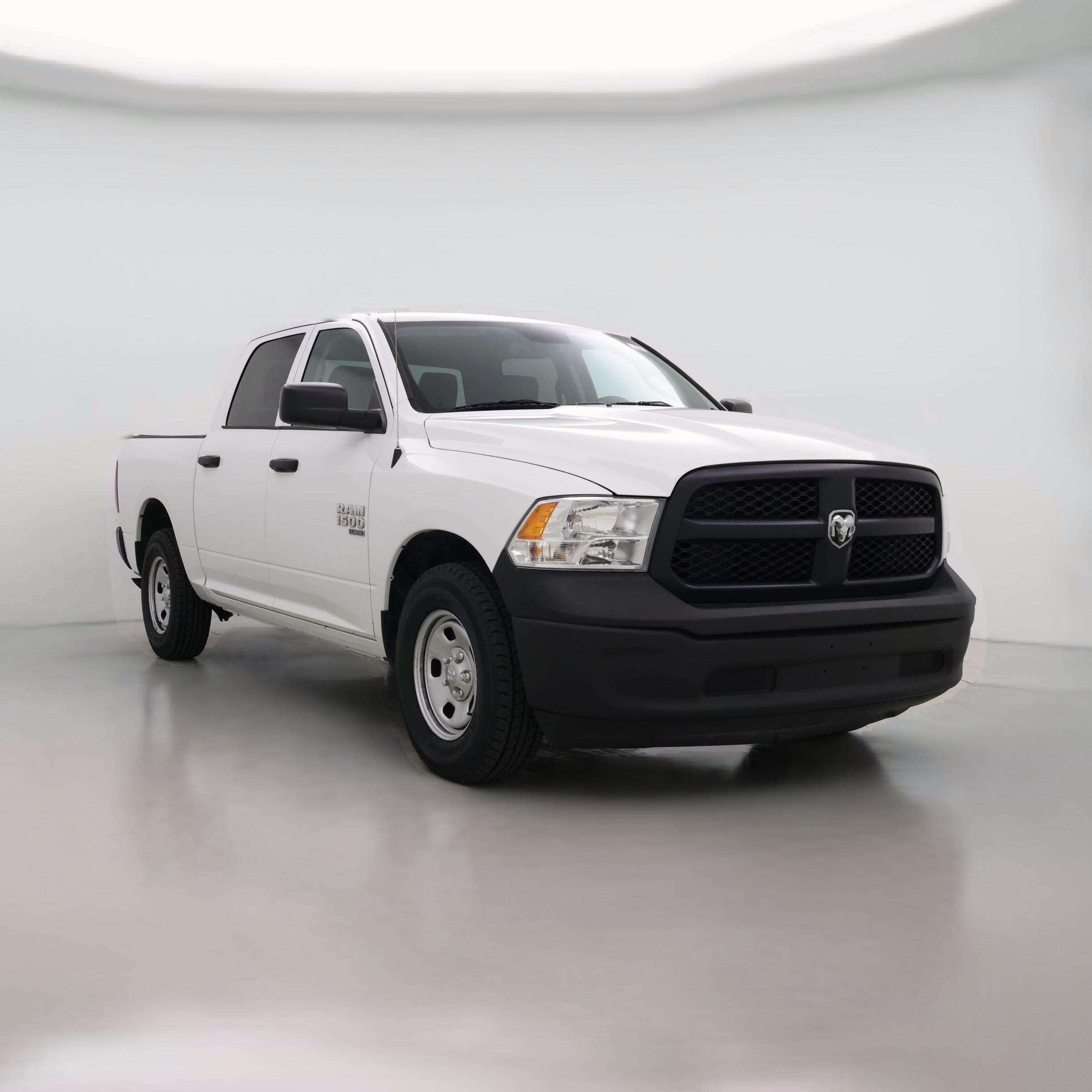Thumbnail: 2020 RAM 1500 Classic - 1