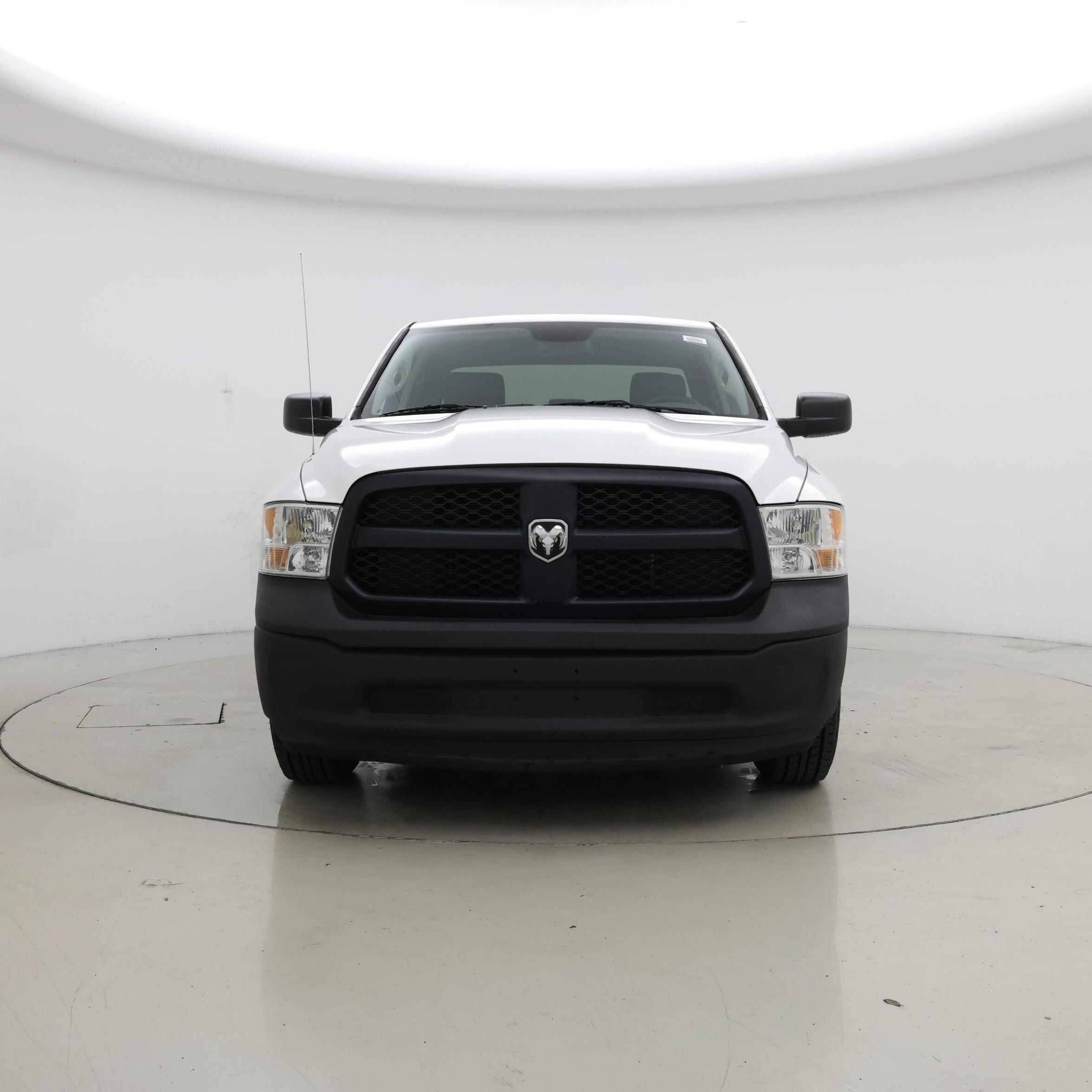Thumbnail: 2020 RAM 1500 Classic - 5