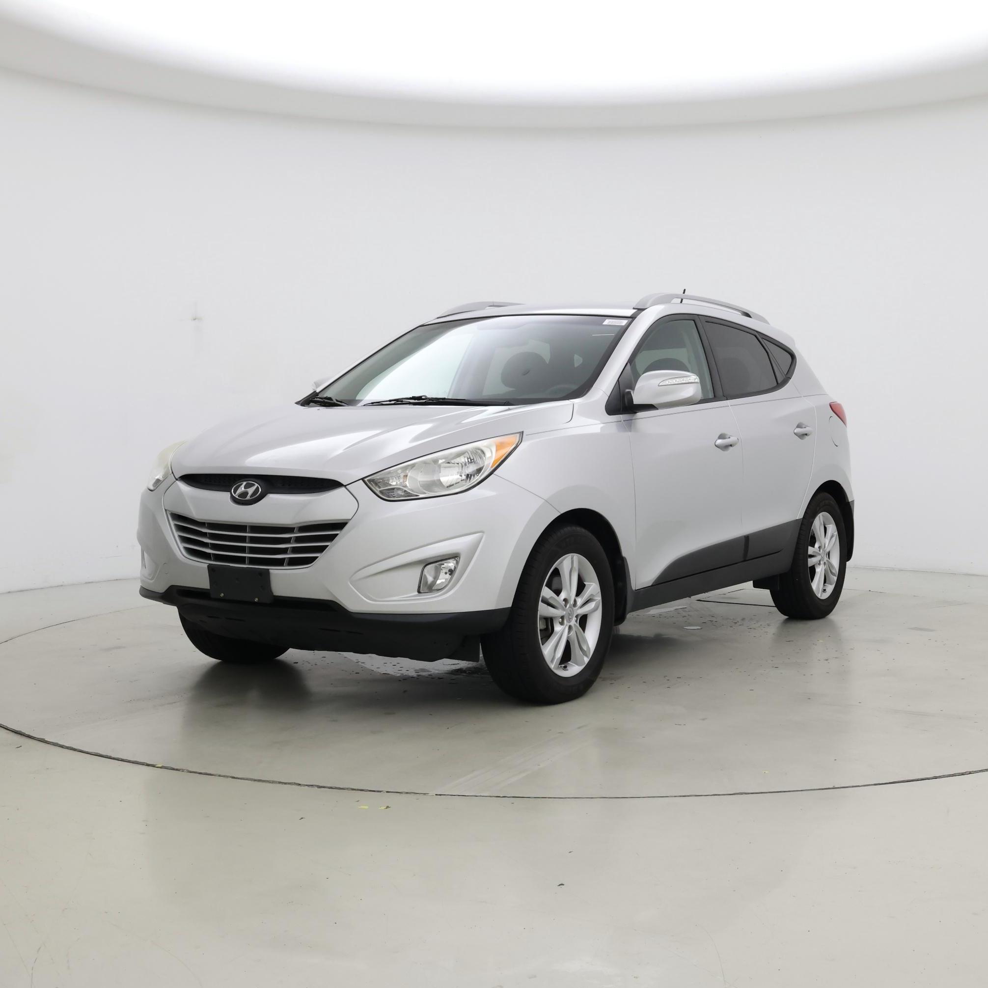 Thumbnail: 2013 Hyundai Tucson - 4