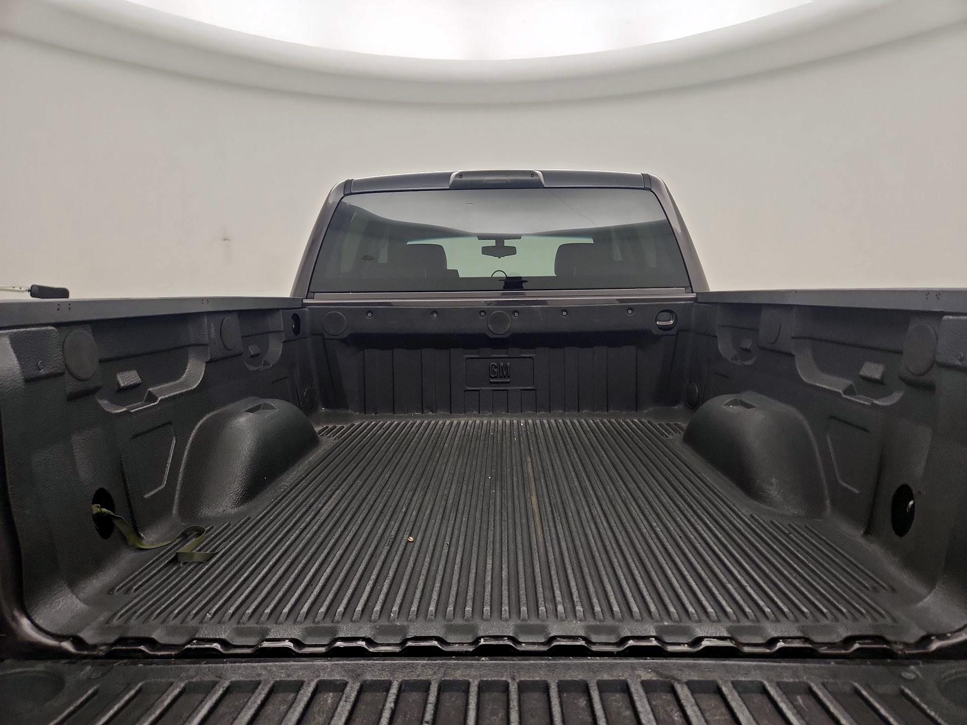 Thumbnail: 2015 Chevrolet Silverado 1500 - 19