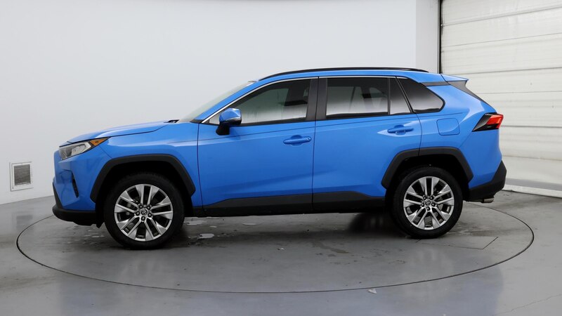 2021 Toyota RAV4 XLE Premium 3