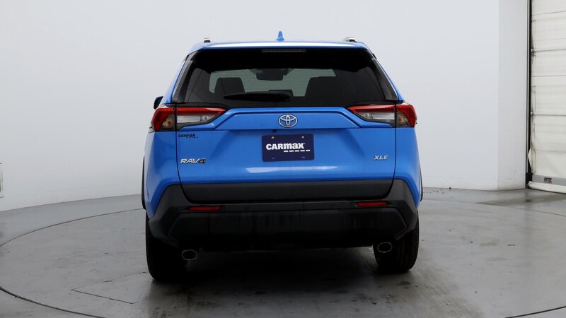 2021 Toyota RAV4 XLE Premium 6