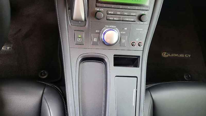 2014 Lexus CT 200h 17