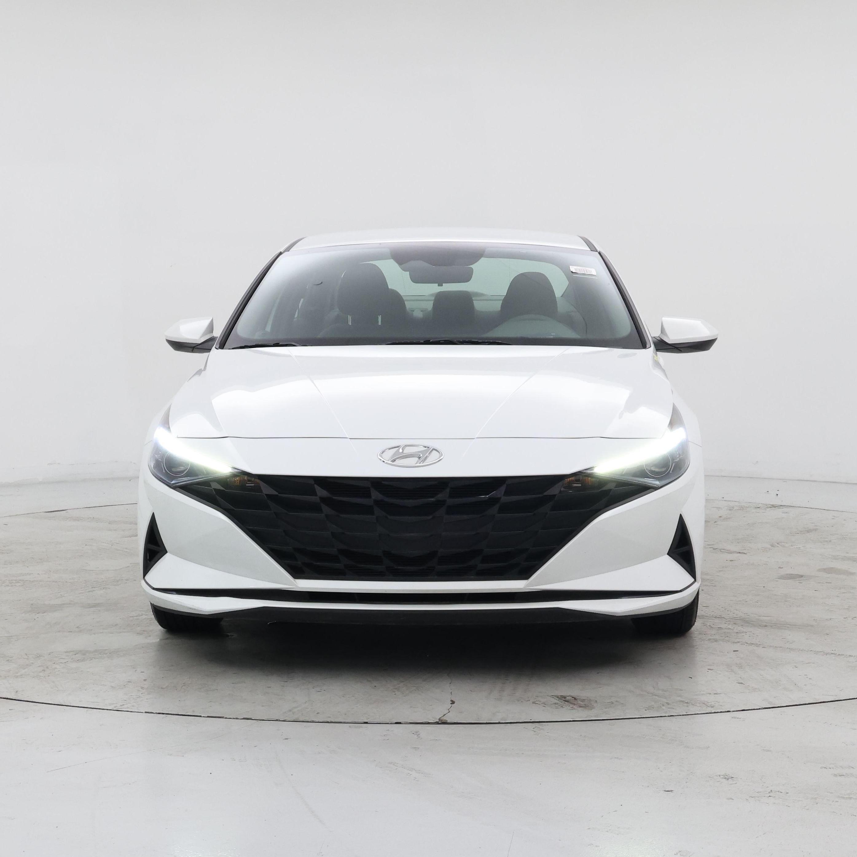 Thumbnail: 2022 Hyundai Elantra - 5