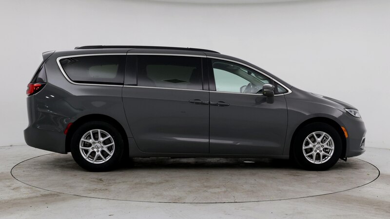 2022 Chrysler Pacifica Touring L 7