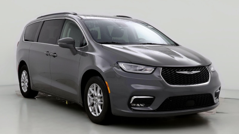 2022 Chrysler Pacifica Touring L Hero Image