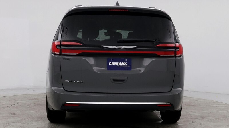 2022 Chrysler Pacifica Touring L 6