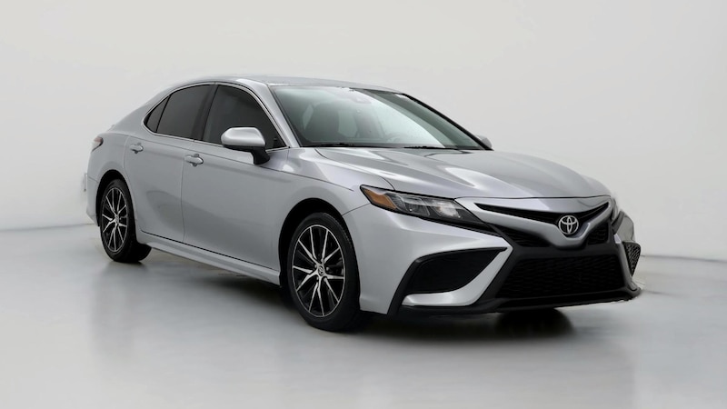 2021 Toyota Camry SE Hero Image