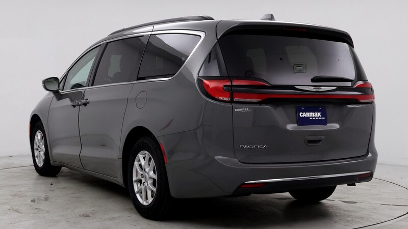 2022 Chrysler Pacifica Touring L 2