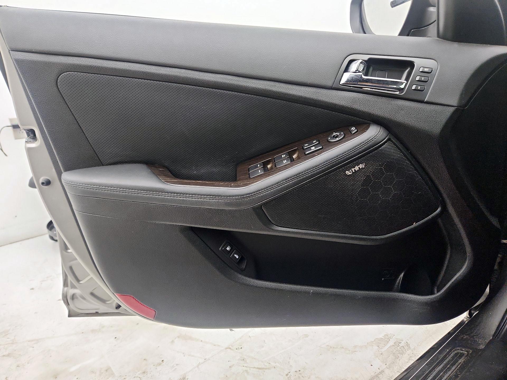 Thumbnail: 2013 Kia Optima - 12