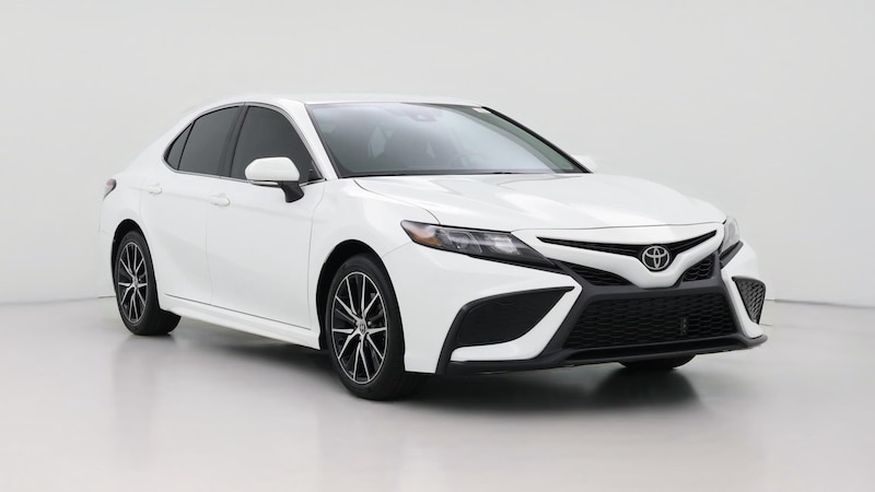 2023 Toyota Camry SE Hero Image