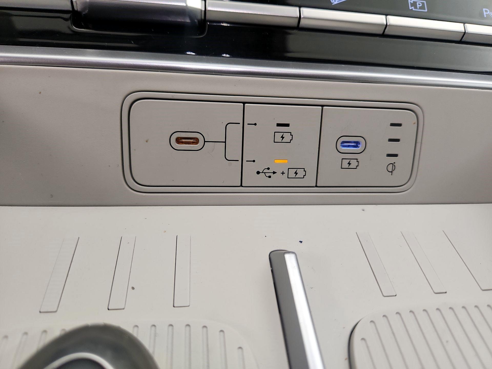 Thumbnail: 2024 Hyundai Santa Fe - 18