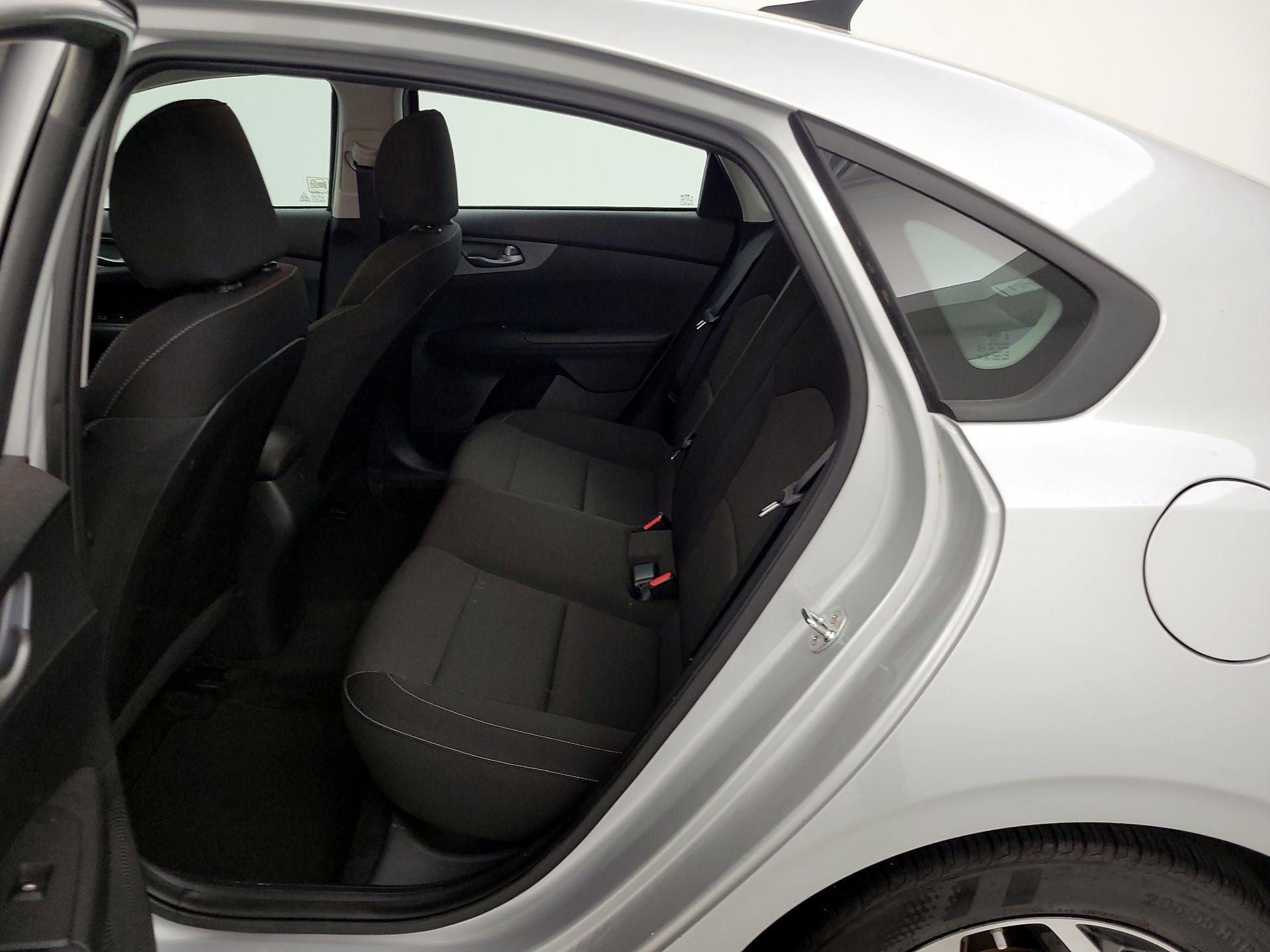 Thumbnail: 2021 Kia Forte - 19