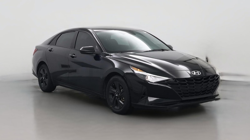 2023 Hyundai Elantra SEL Hero Image