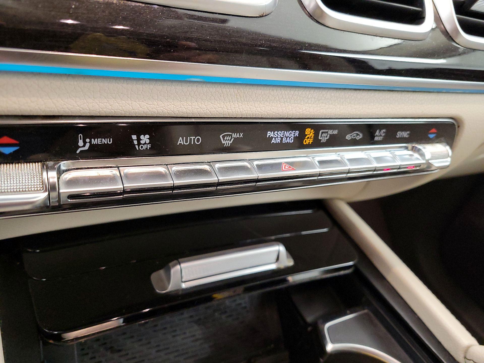 Thumbnail: 2020 Mercedes-Benz GLE - 14