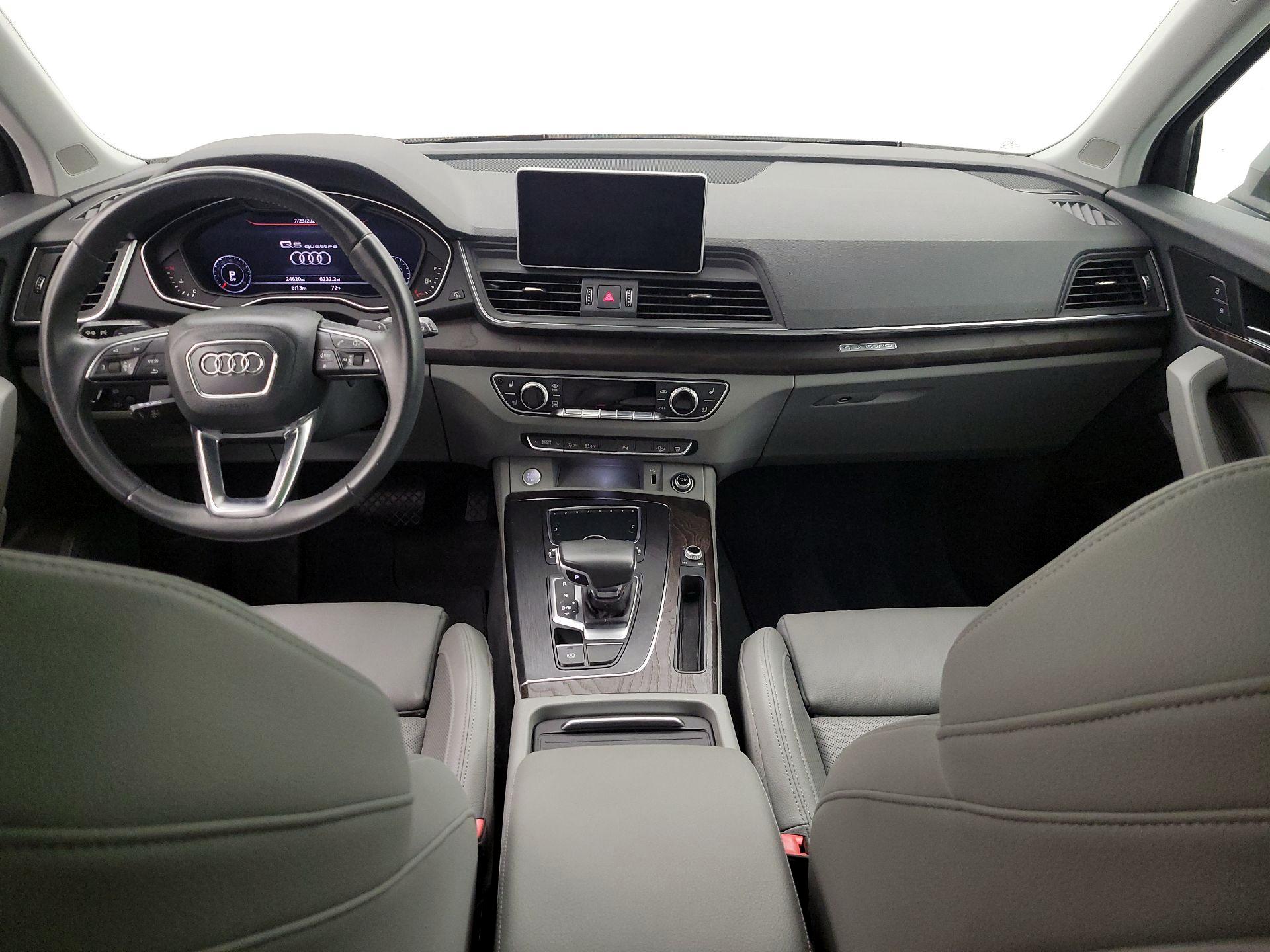 Thumbnail: 2019 Audi Q5 - 9