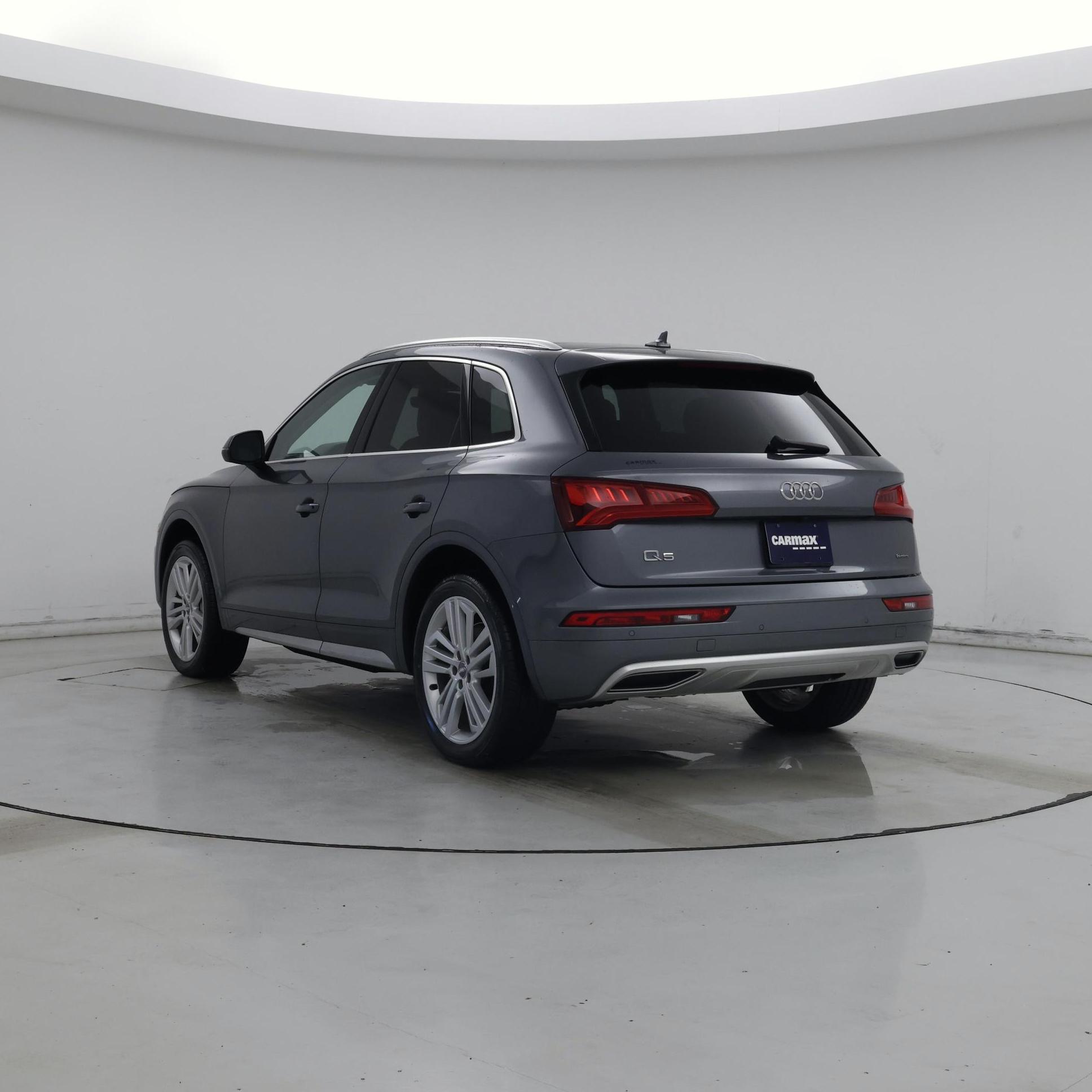 Thumbnail: 2019 Audi Q5 - 2