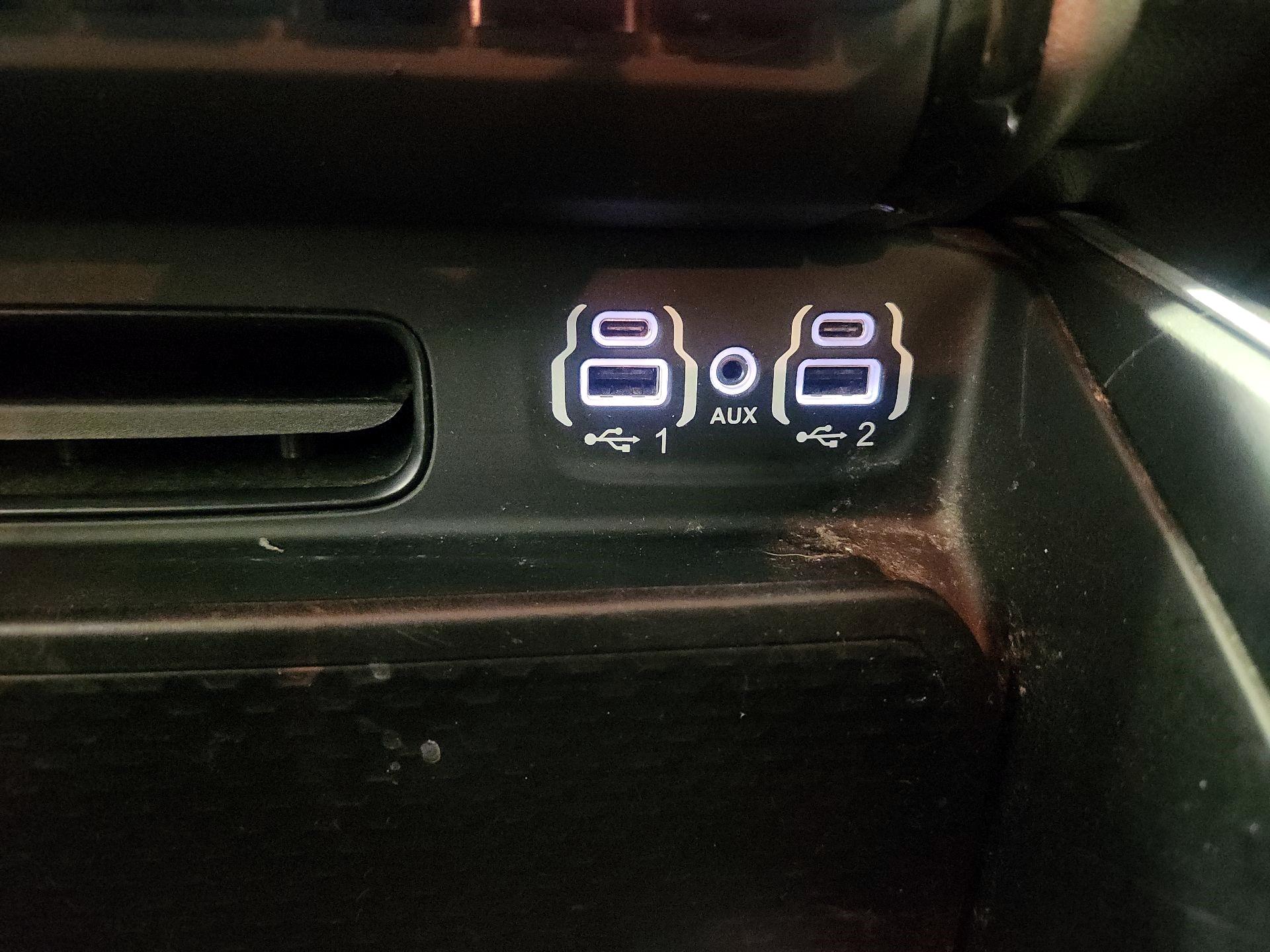 Thumbnail: 2021 RAM 1500 - 18