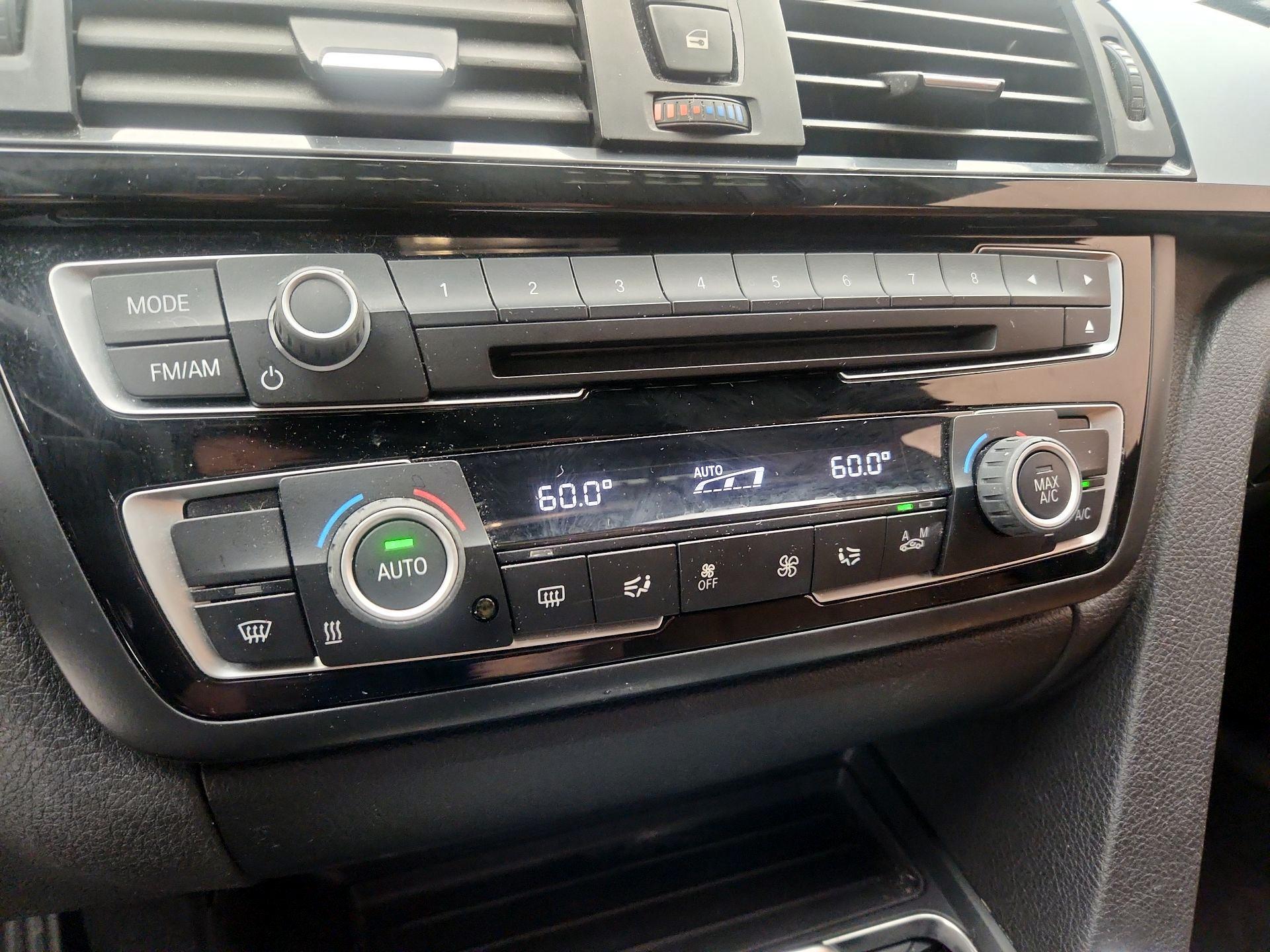 Thumbnail: 2016 BMW 4 Series - 16