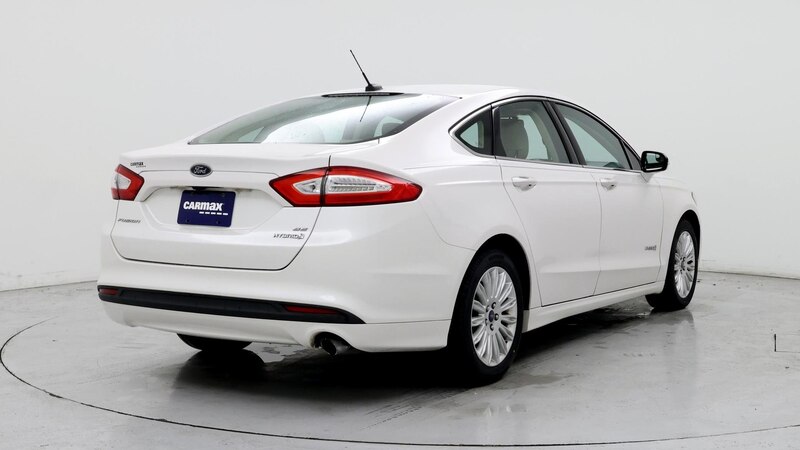 2014 Ford Fusion SE 8