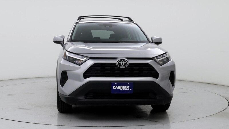 2023 Toyota RAV4 XLE 5