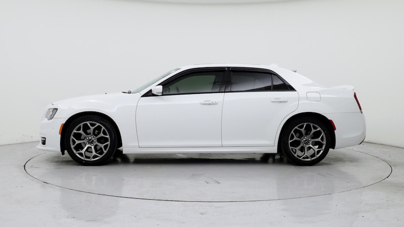 2018 Chrysler 300 S 3