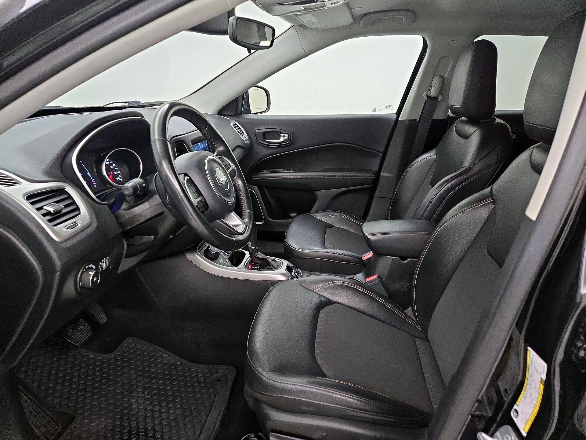 Thumbnail: 2019 Jeep Compass - 11