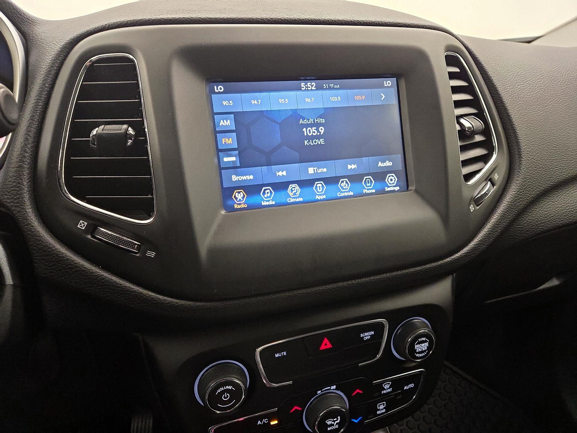 Thumbnail: 2019 Jeep Compass - 15