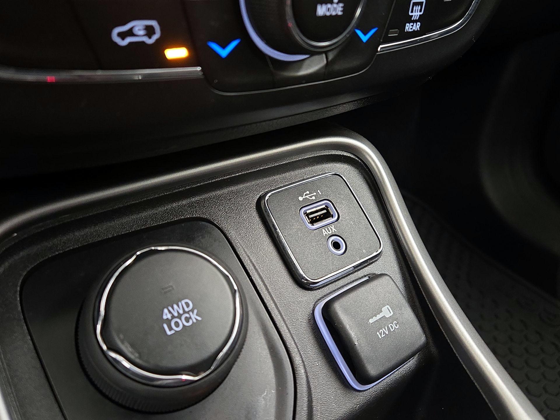 Thumbnail: 2019 Jeep Compass - 18