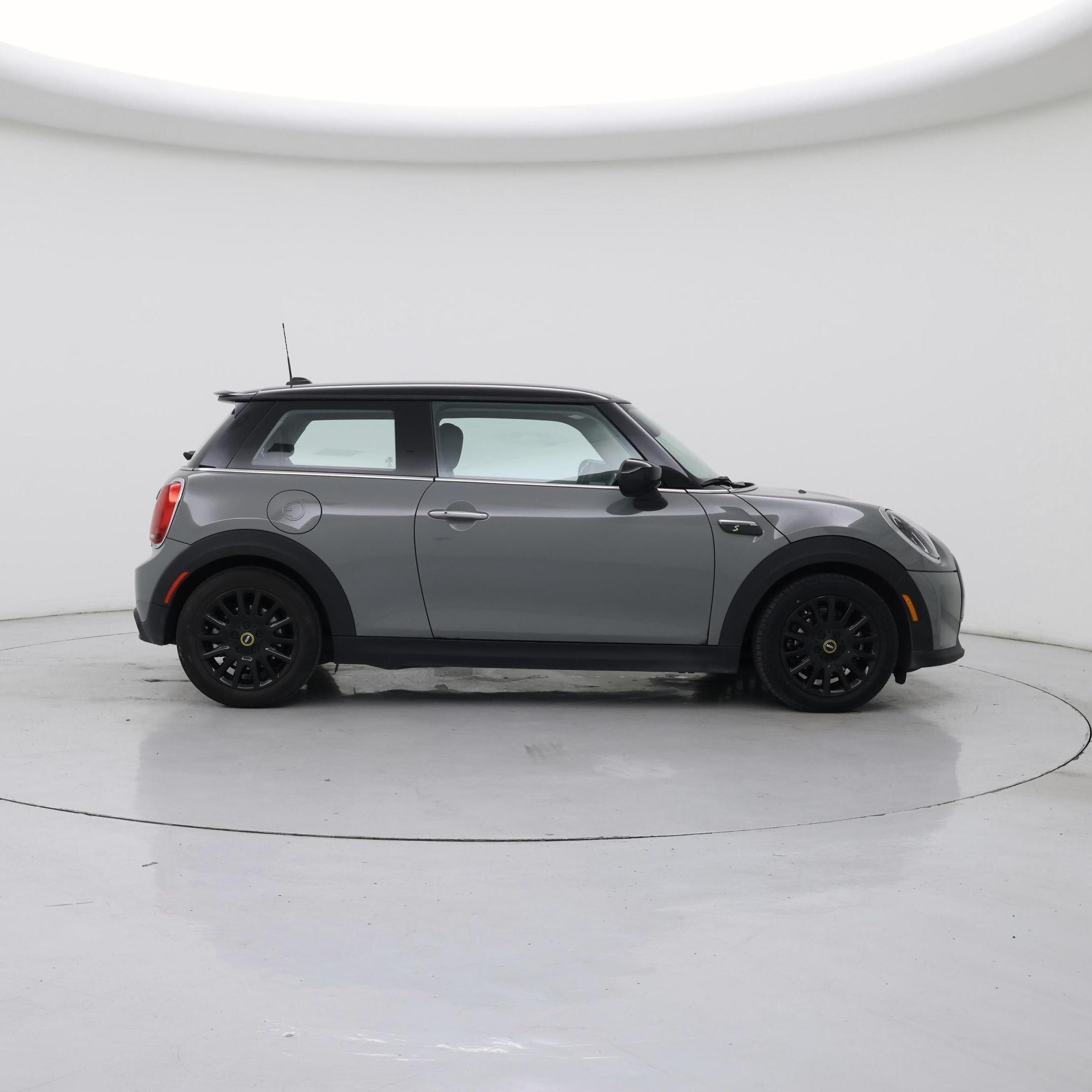 Thumbnail: 2022 MINI Cooper Hardtop - 7