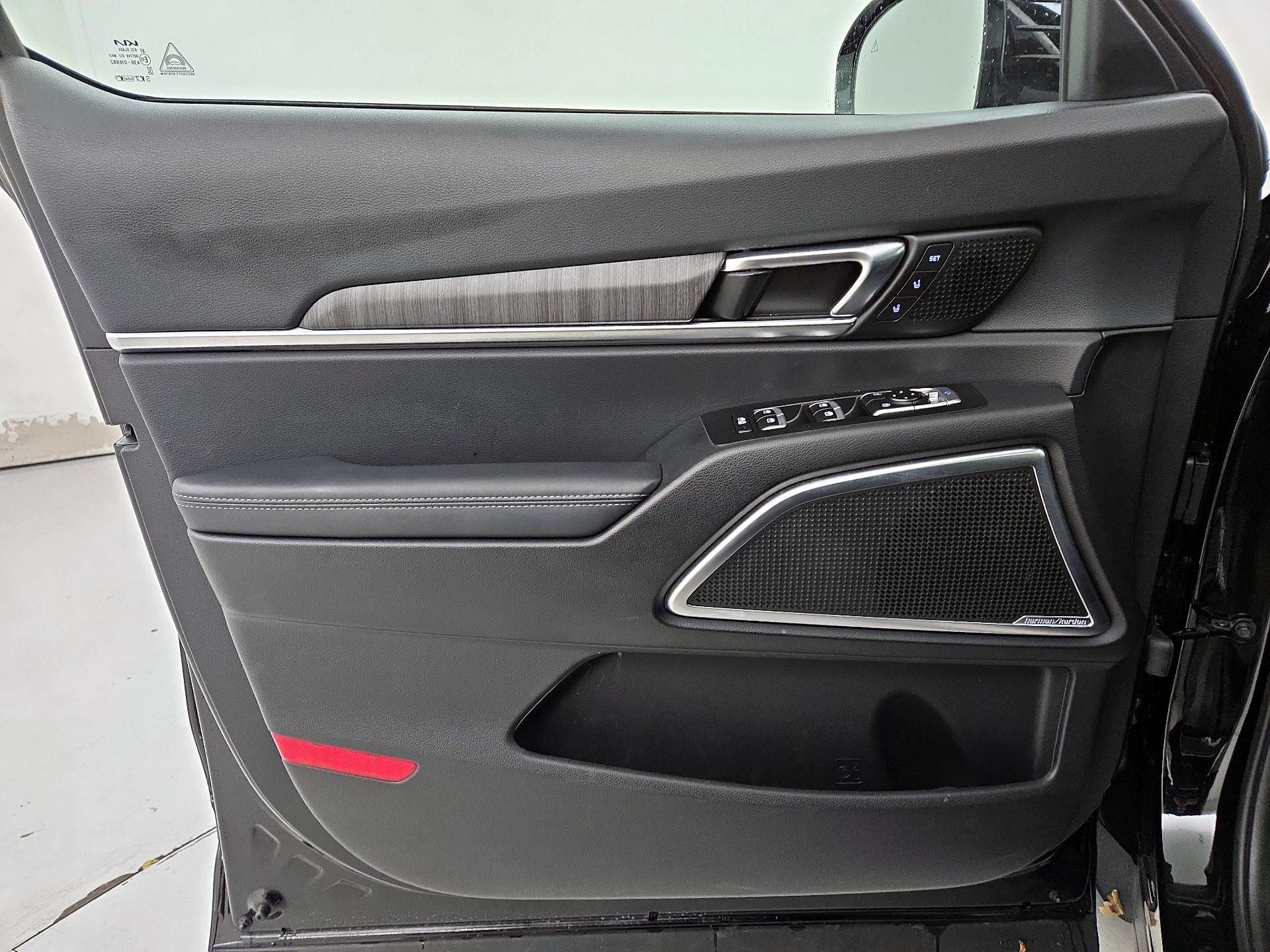 Thumbnail: 2024 Kia Telluride - 12