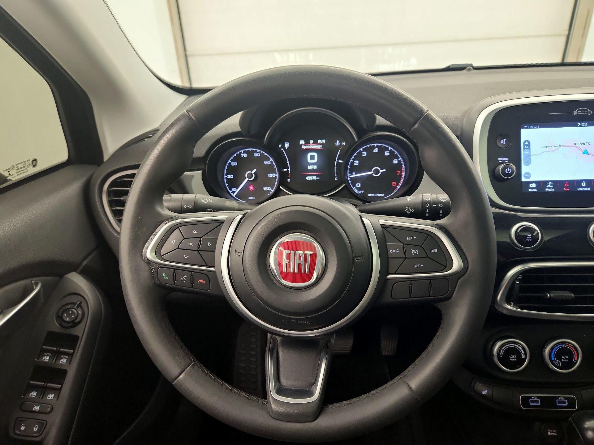 Thumbnail: 2020 Fiat 500X - 10