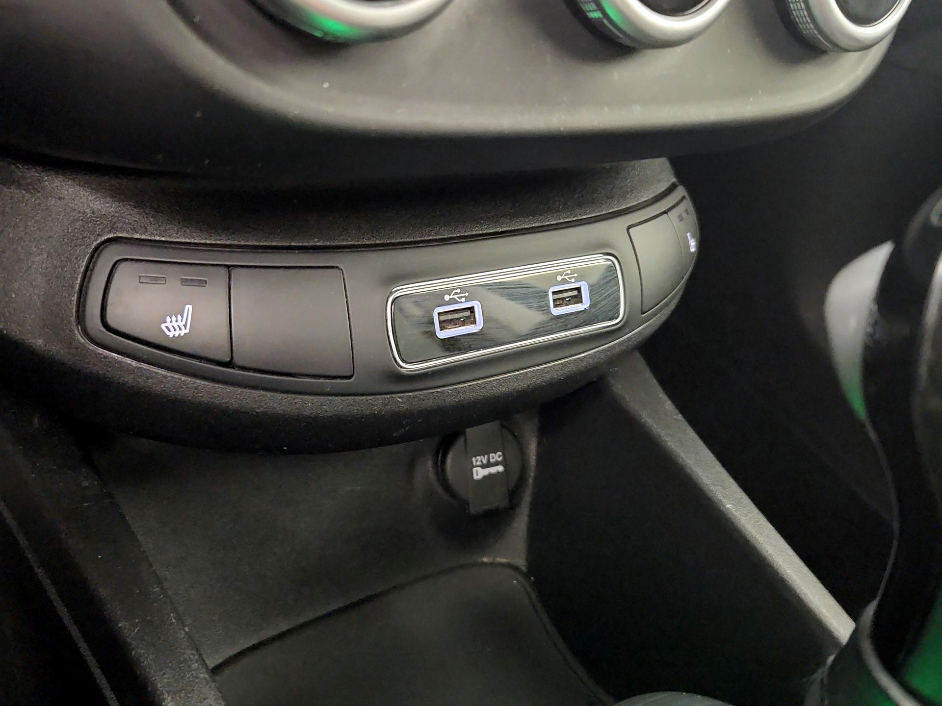 Thumbnail: 2020 Fiat 500X - 19