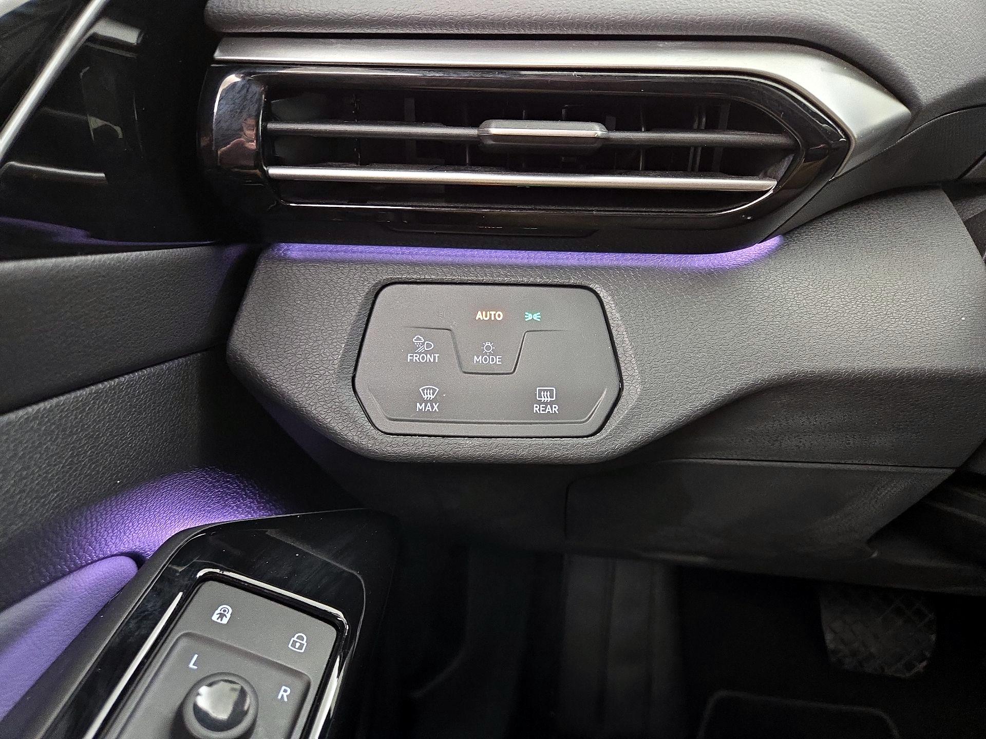 Thumbnail: 2022 Volkswagen ID.4 - 13