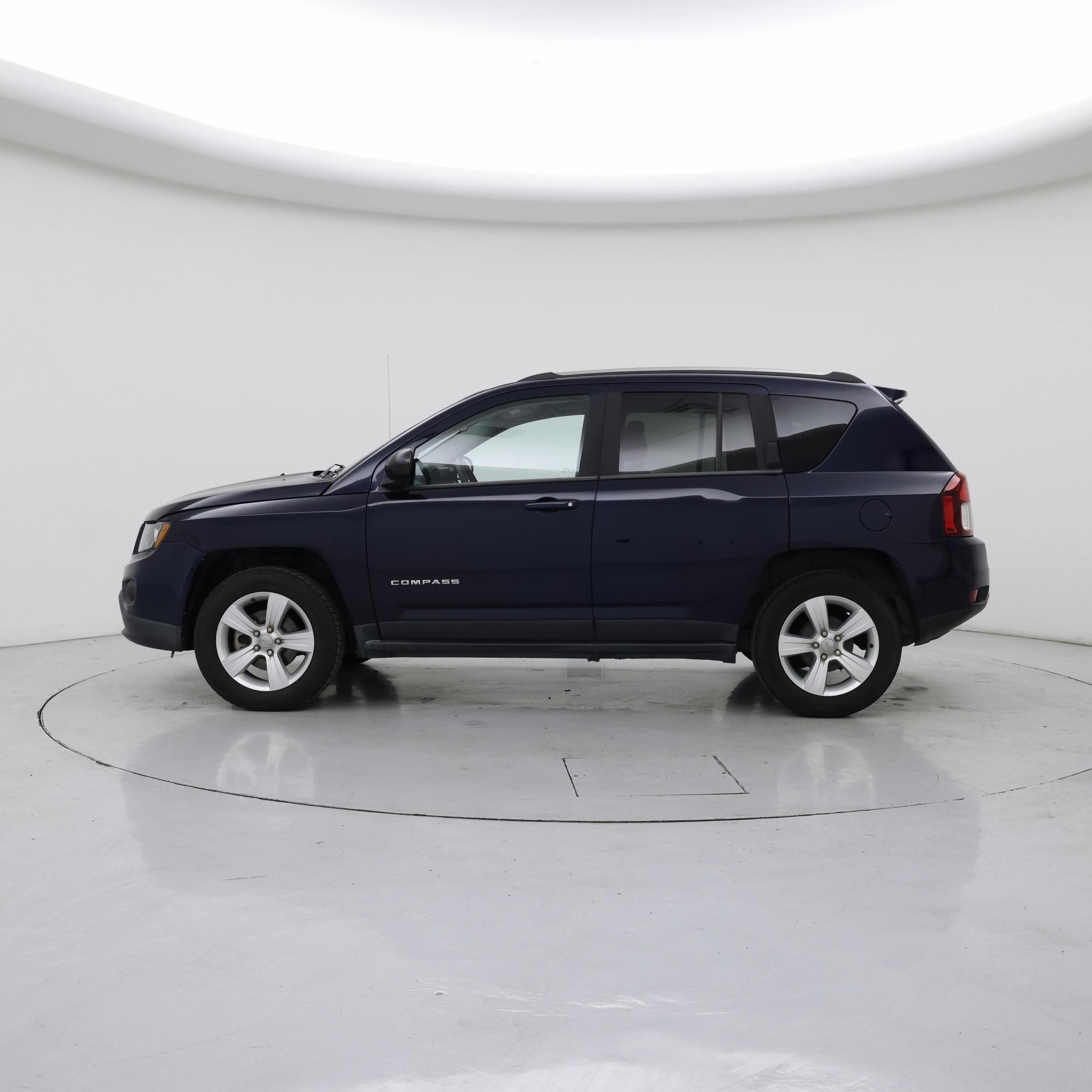 Thumbnail: 2015 Jeep Compass - 3
