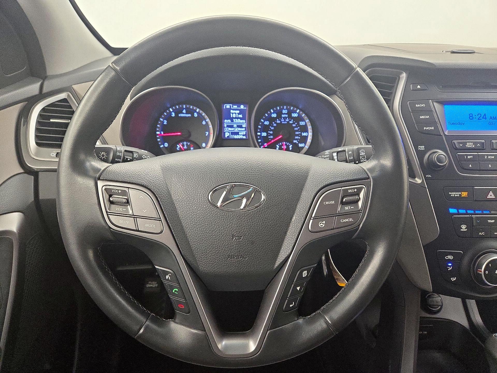 Thumbnail: 2013 Hyundai Santa Fe - 10